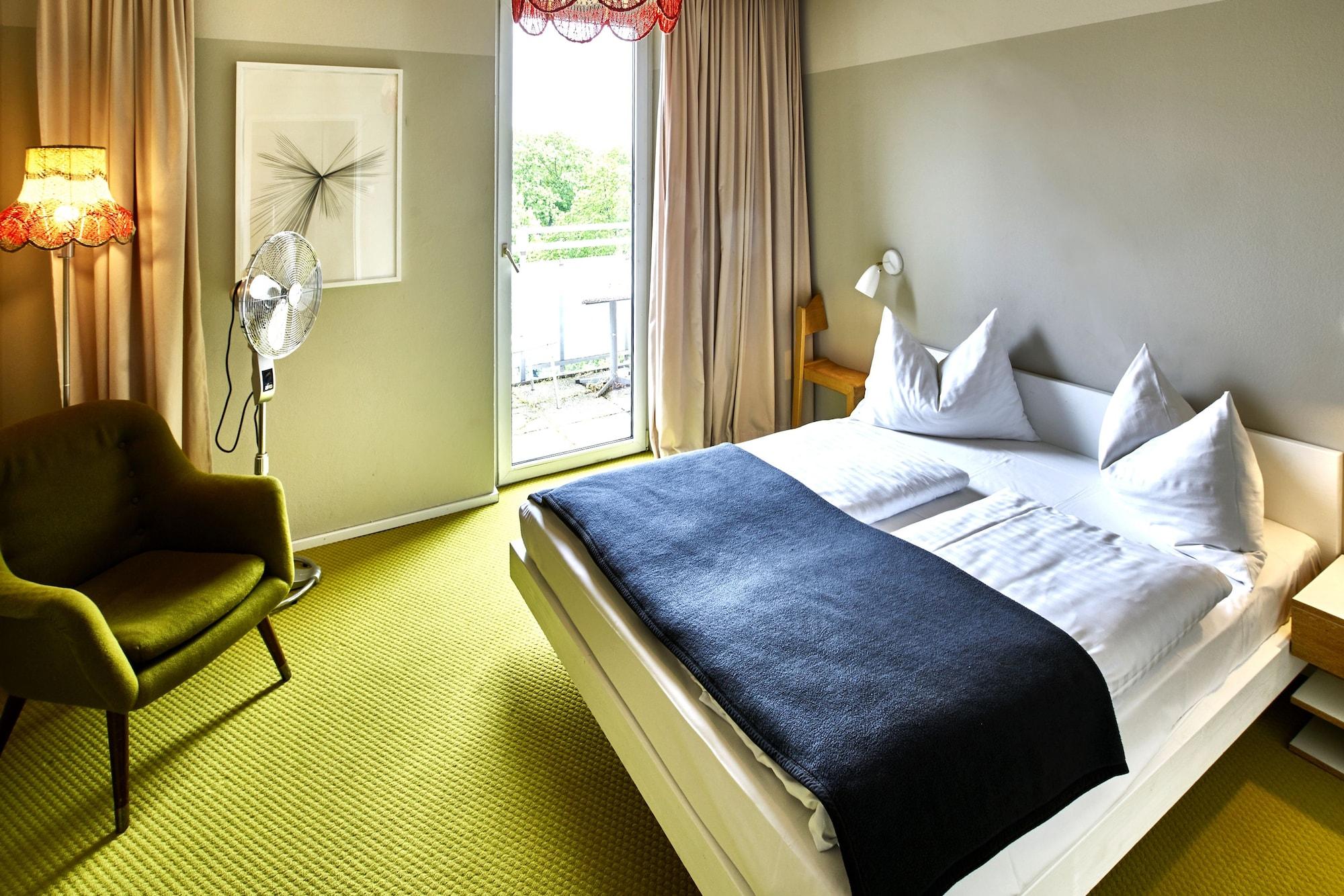 Doppelzimmer mit Balkon