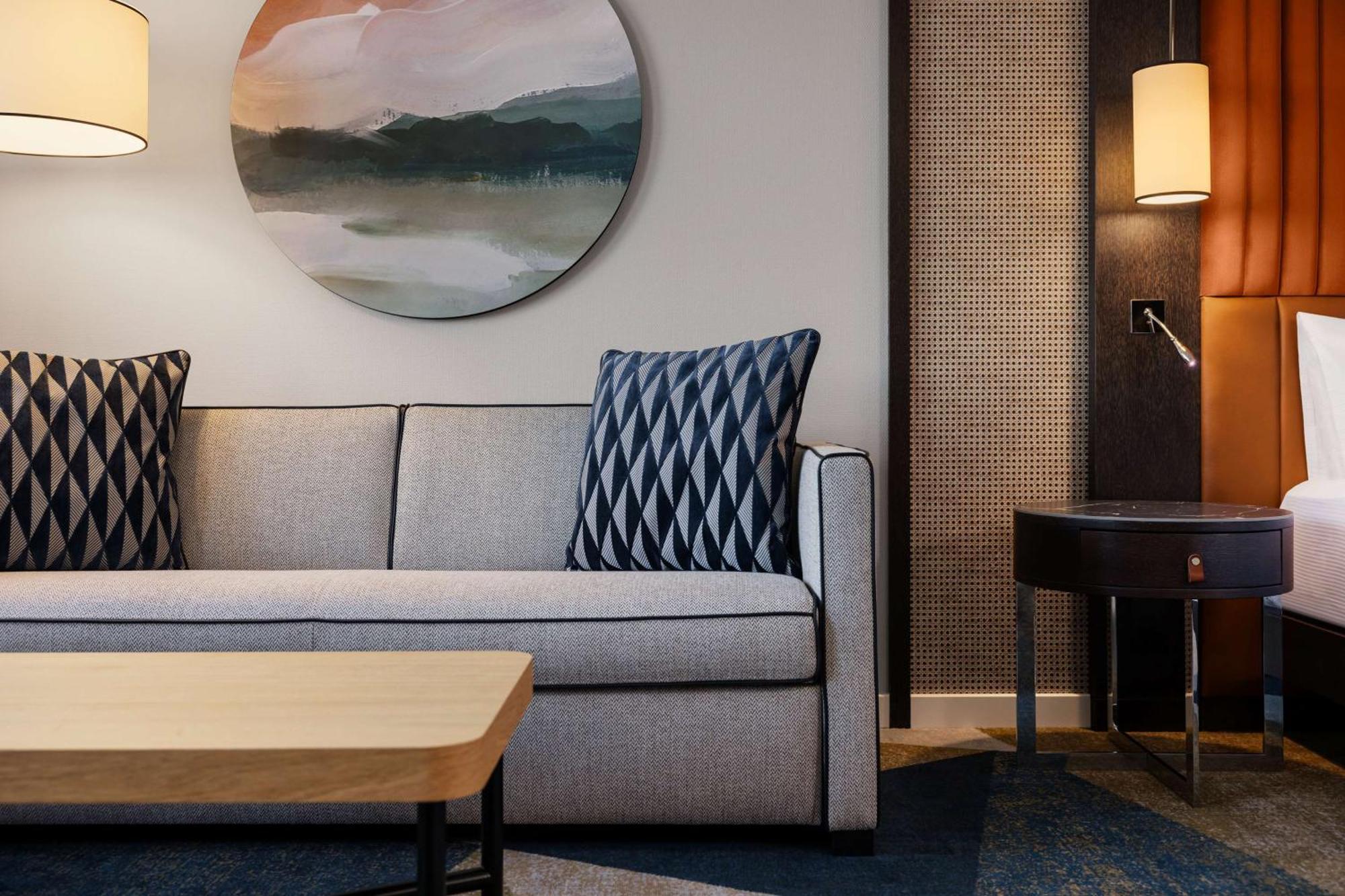 Executive Zimmer mit Kingsize-Bett und Schlafsofa – zum Wasser
