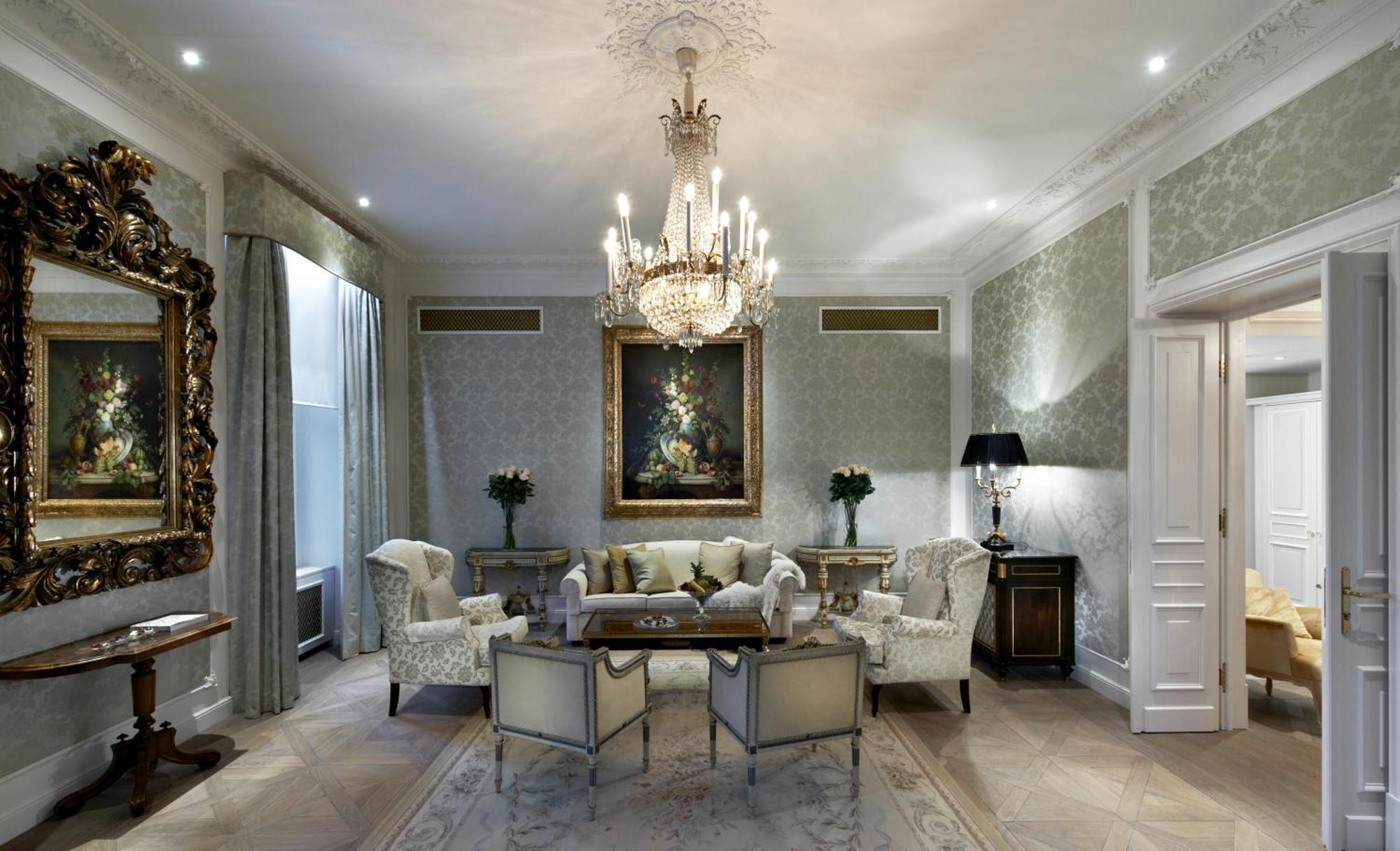 Superior Suite,183897669:JPEG