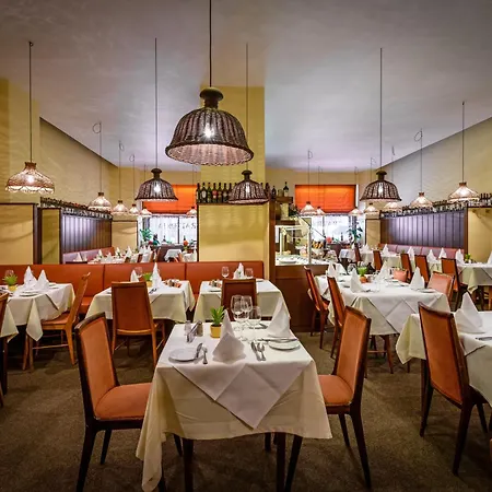 Graben Hotel-2
